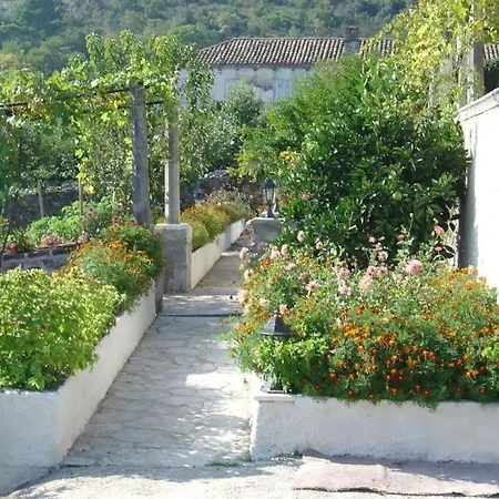 펜션 Private Piece Of Paradise - Away From